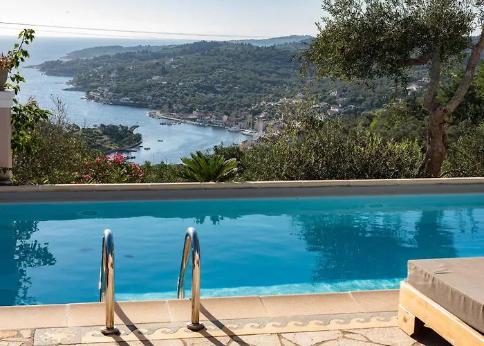 Triena By Paxosretreats Villa *
