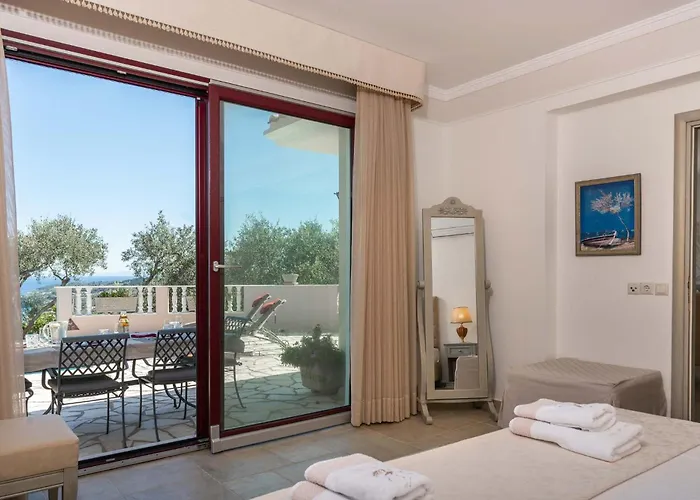 Triena By Paxosretreats Villa *