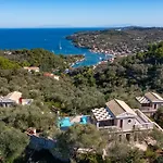 Triena By Paxosretreats Willa Gaios