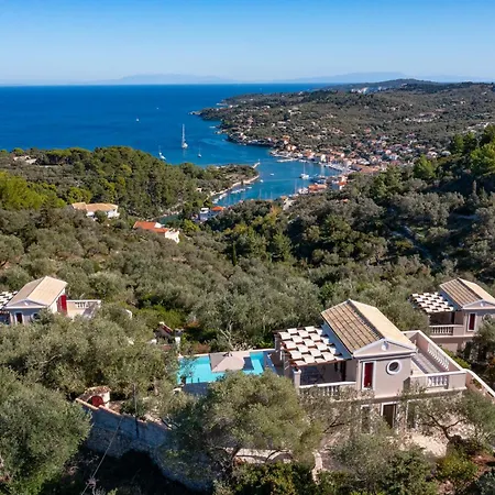 Triena By Paxosretreats Villa Gaios