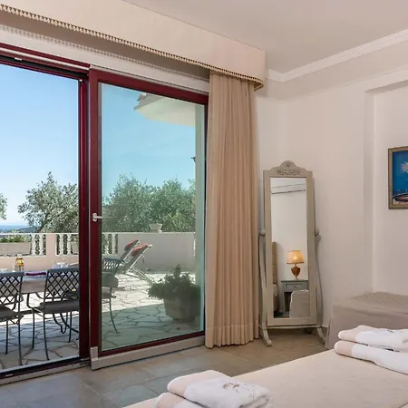 Triena By Paxosretreats Villa *