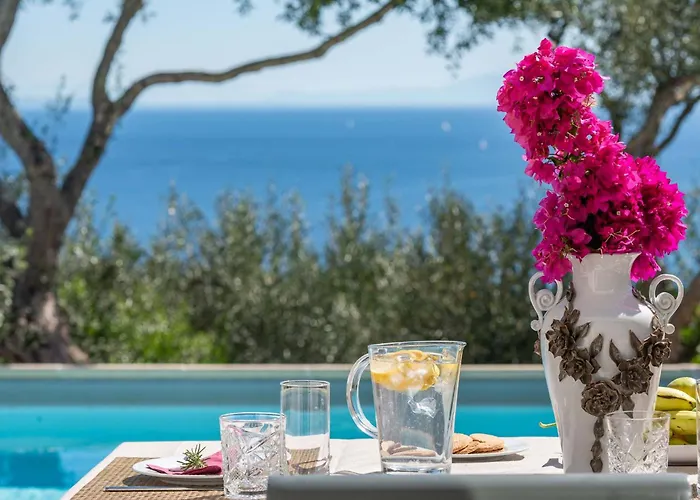 Triena By Paxosretreats Villa Gáios